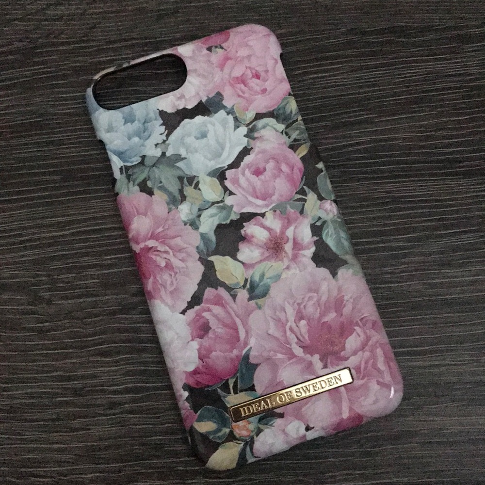 Flower motif Ideal of Sweden iPhone 7 Plus case